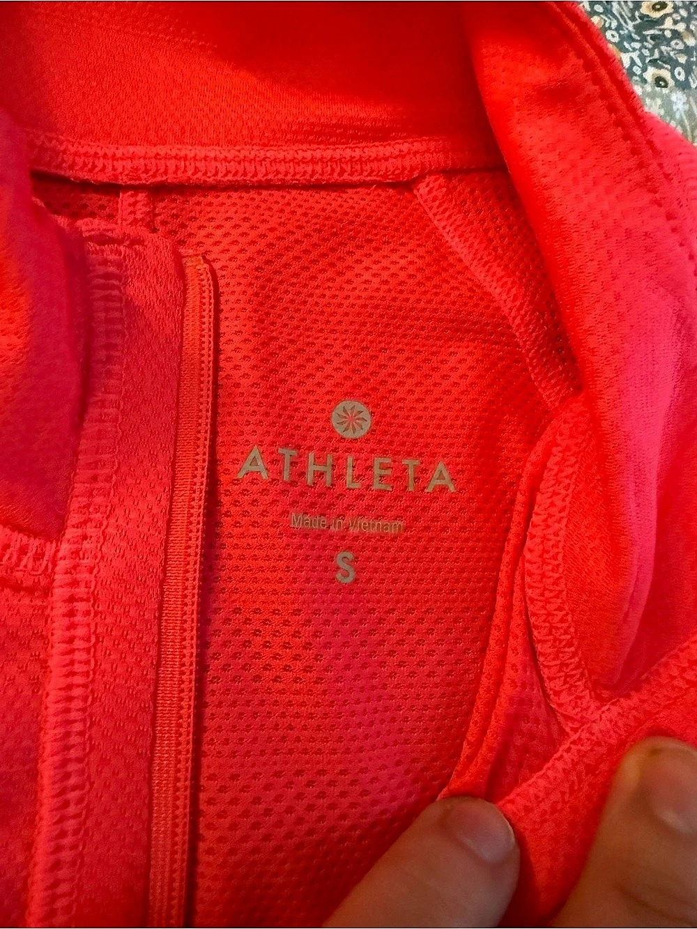 Athleta Momentum Seamless Half Zip Red Size Small - Picture 4 of 4
